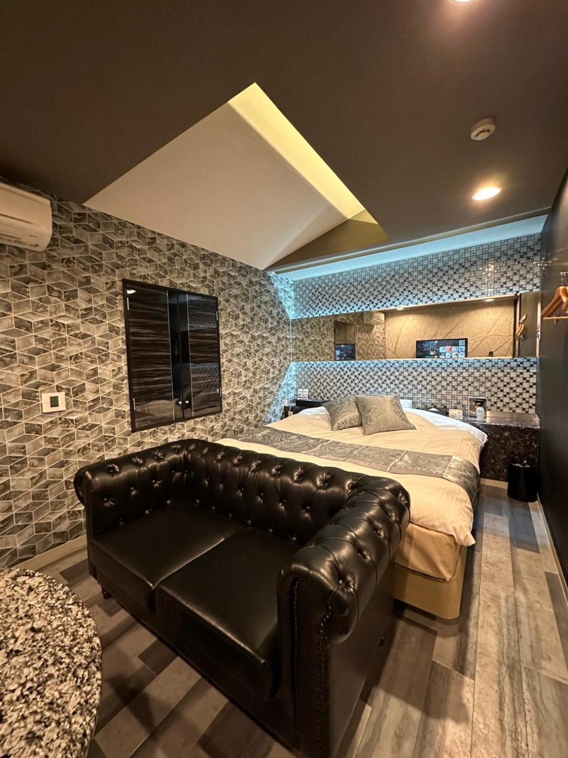 Hotel Exe (Adults Only) Токио Экстерьер фото