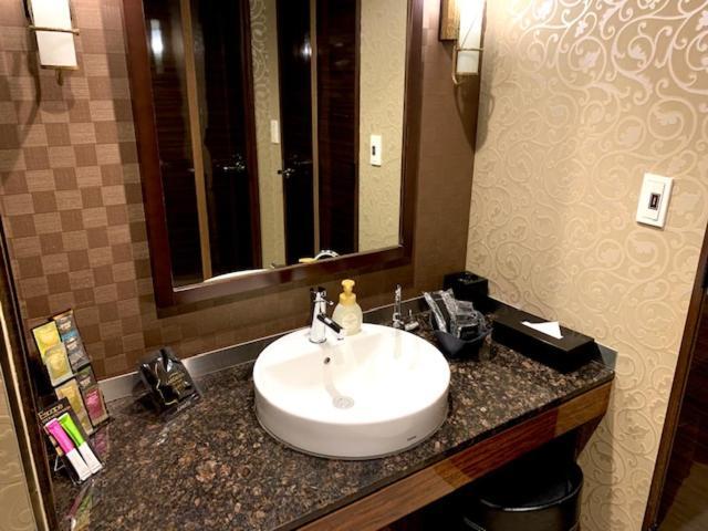 Hotel Exe (Adults Only) Токио Экстерьер фото